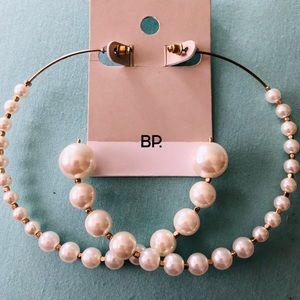 Pearl hoops